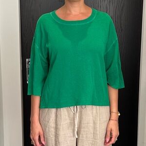 Ba&sh Paris comfy green cotton blend top. Like new